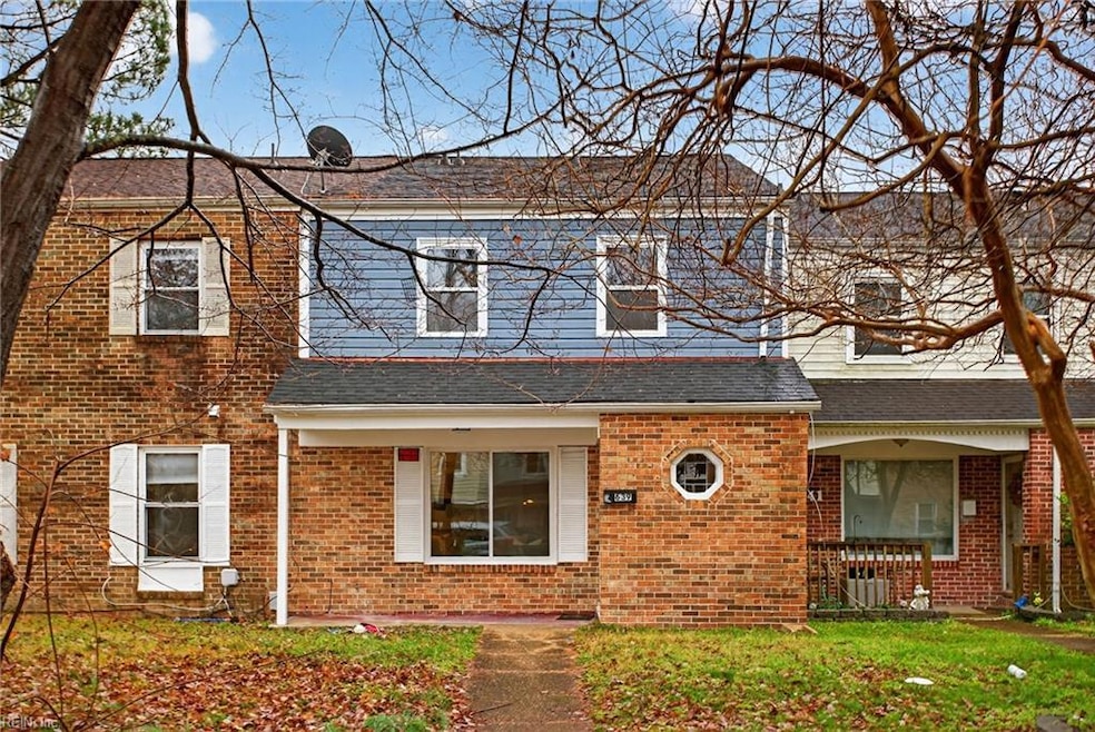 639 Red Horse Ln, Virginia Beach, VA 23462 - photo 1