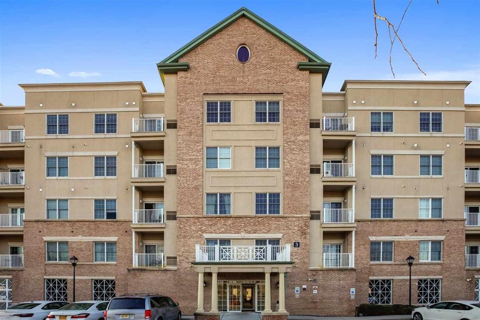 3312 Windsor Park Ct, Englewood, NJ 07631 - photo 1