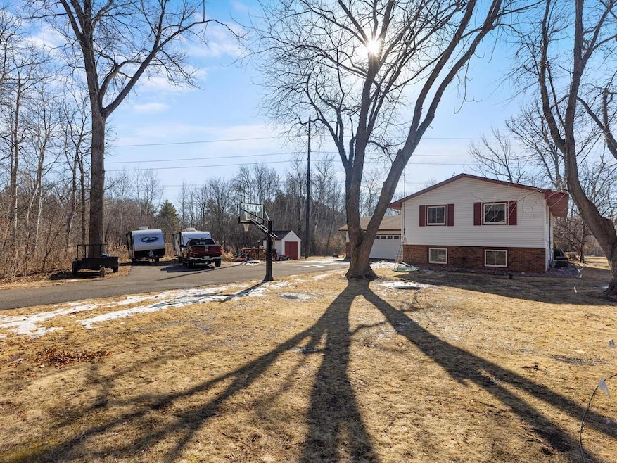 1528 Holly Dr E, Hugo, MN 55038 - photo 1