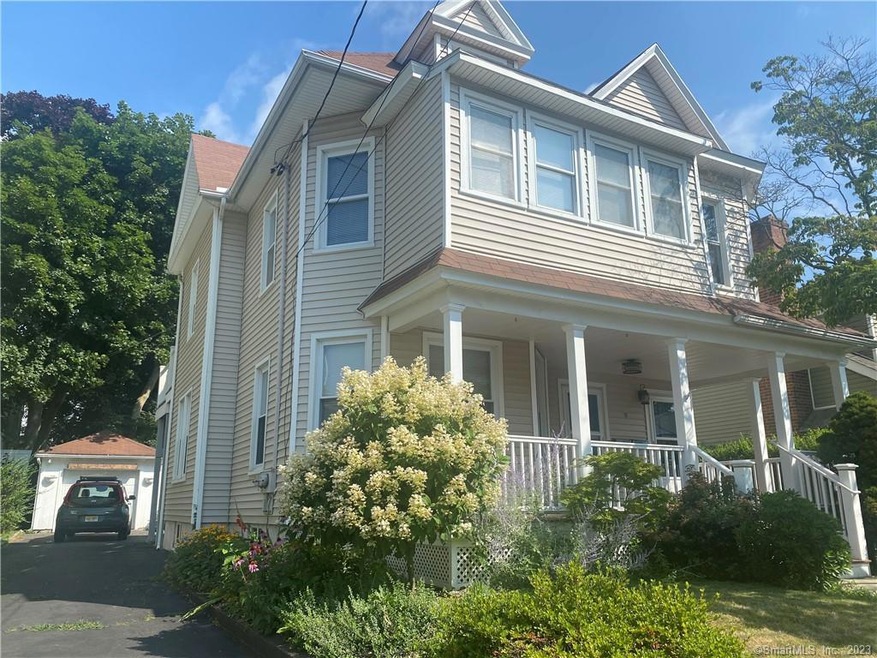 70 Herkimer St, Bridgeport, CT 06604 - photo 1