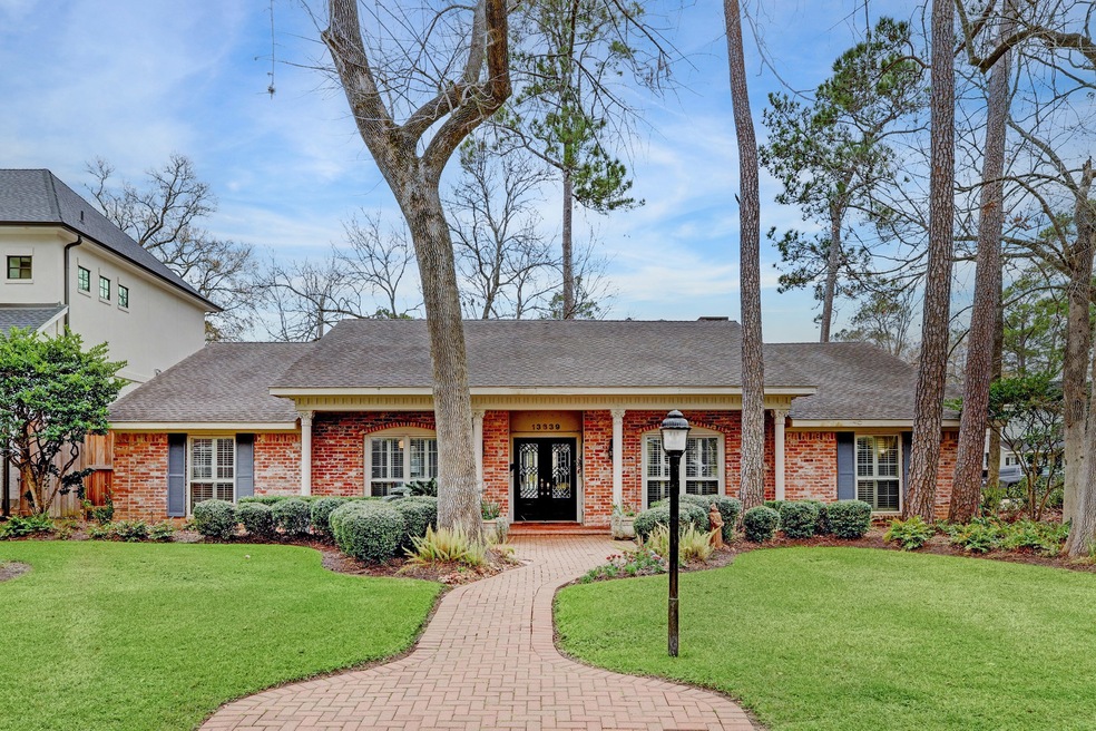 13639 Perthshire Rd, Houston, TX 77079 - photo 1