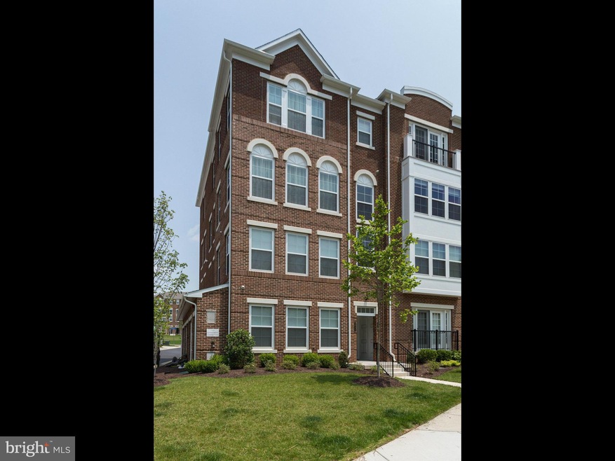 2980 Rittenhouse Cir unit 15, Fairfax, VA 22031 - photo 1