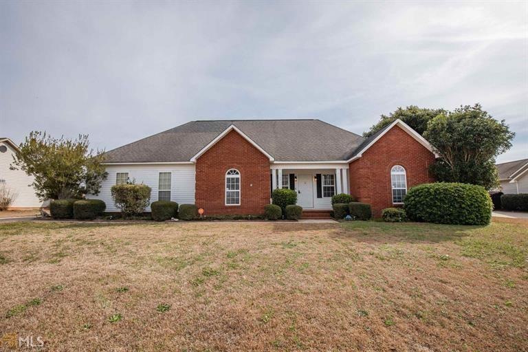 163 Gleneagle Dr, Byron, GA 31008 - photo 1