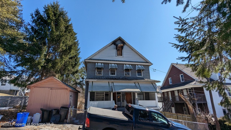 611 613 13th Ave, Scranton, PA 18504 - photo 1