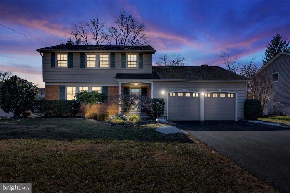 104 Lamp Post Ln, Cherry Hill, NJ 08003 - photo 1