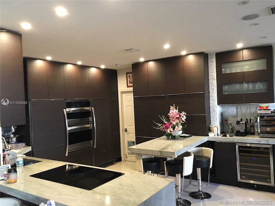 11333 NW 72nd Ln, Doral, FL 33178 - photo 1