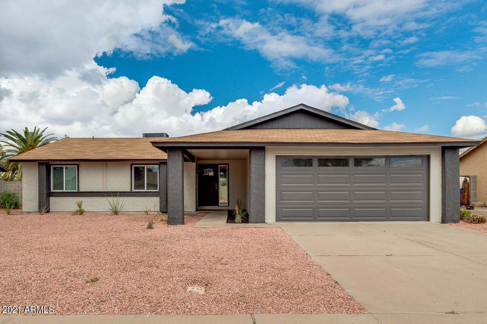 01-Comstock 1524