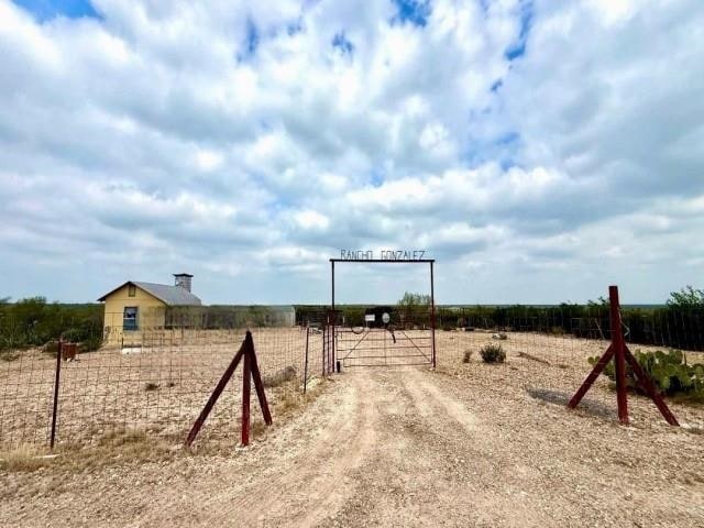 350 Ranch Road 7152l, Laredo, TX 78046 - photo 1