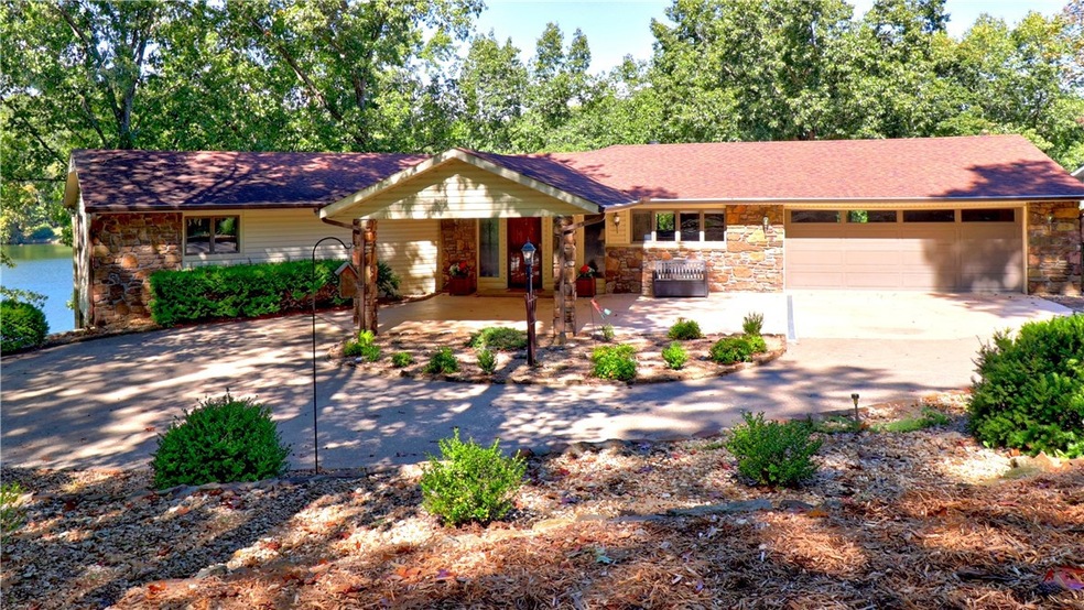 77 Portsmouth Dr, Bella Vista, AR 72715 - photo 1