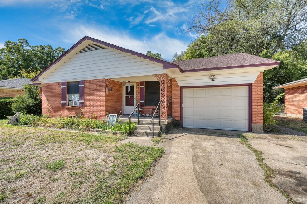 316 Hilltop Ln, Wylie, TX 75098 - photo 1