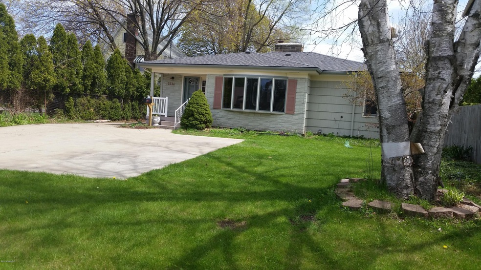 2334 Plainfield Ave NE, Grand Rapids, MI 49505 - photo 1