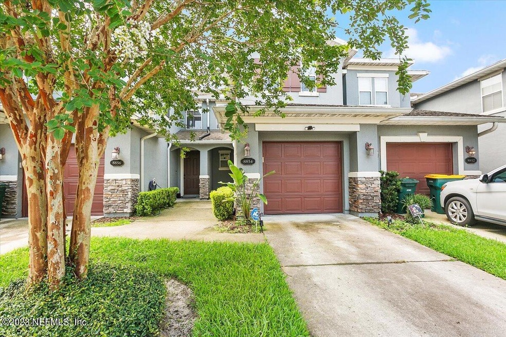 8854 Inlet Bluff Dr, Jacksonville, FL 32216 - photo 1