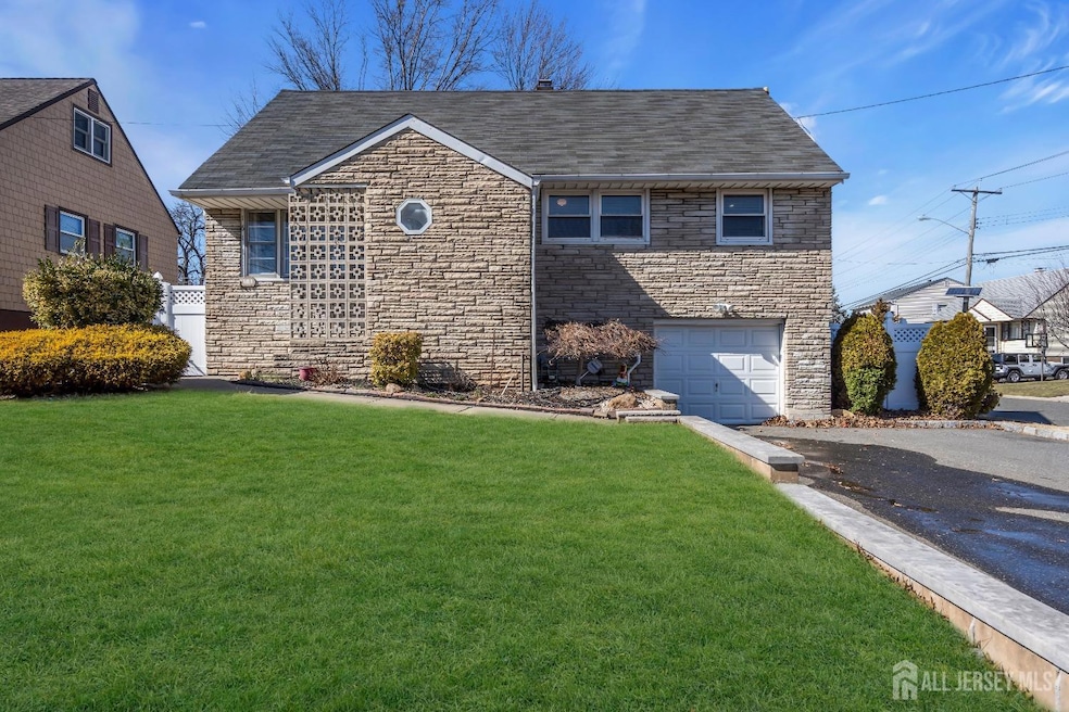 161 Jefferson St, Metuchen, NJ 08840 - photo 1