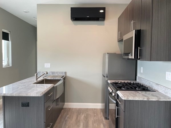 177 Shirley Ave unit 401, Revere, MA 02151 - photo 1