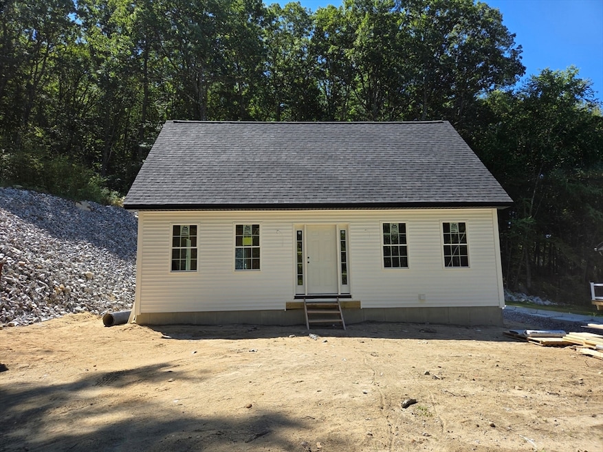 3 Chestnut St, Athol, MA 01331 - photo 1