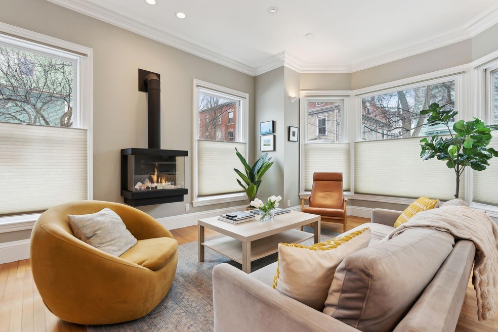 296 Spring St unit 1, Portland, ME 04102 - photo 1