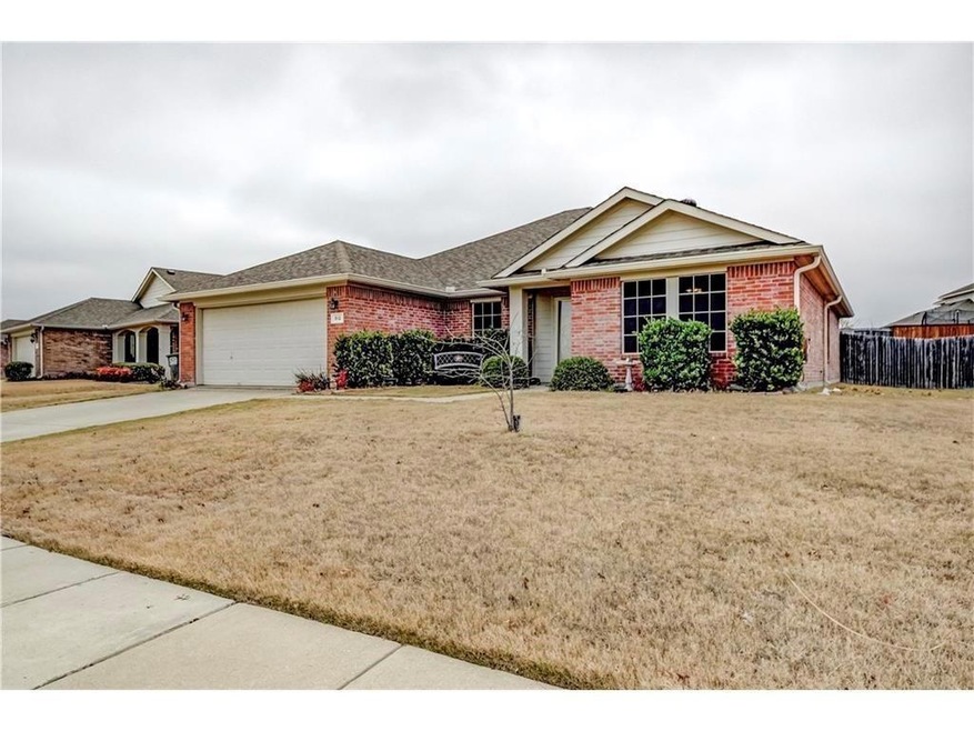 512 Robinwood Dr, Wylie, TX 75098 - photo 1