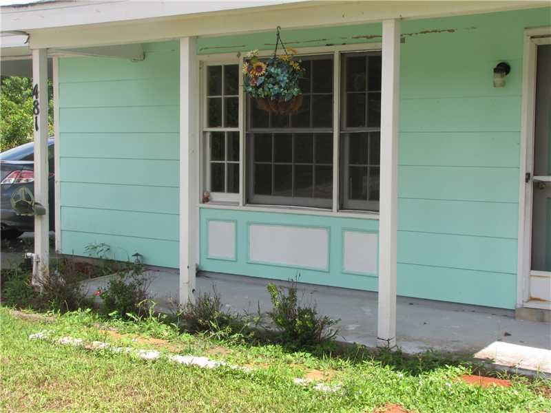 Exterior Front.