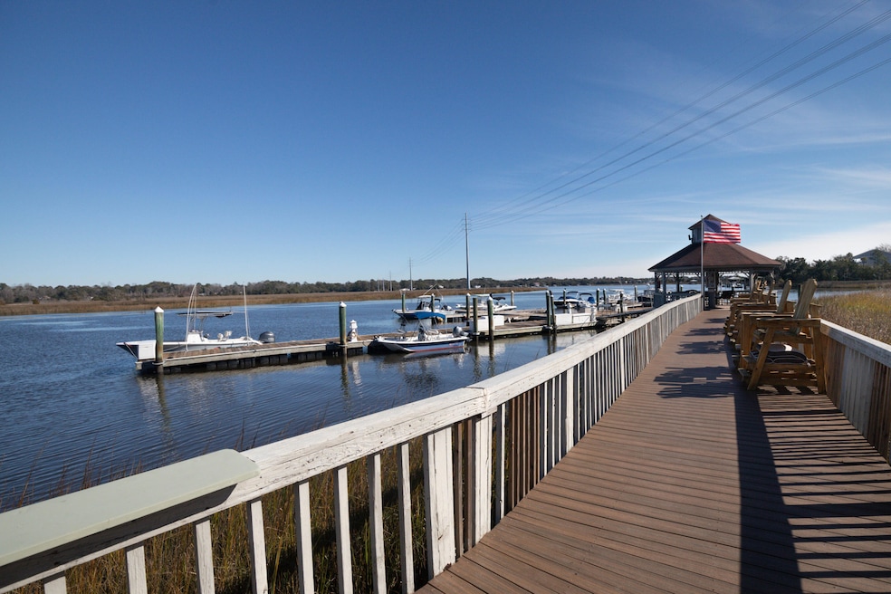 2323 Tall Sail F Marina B
