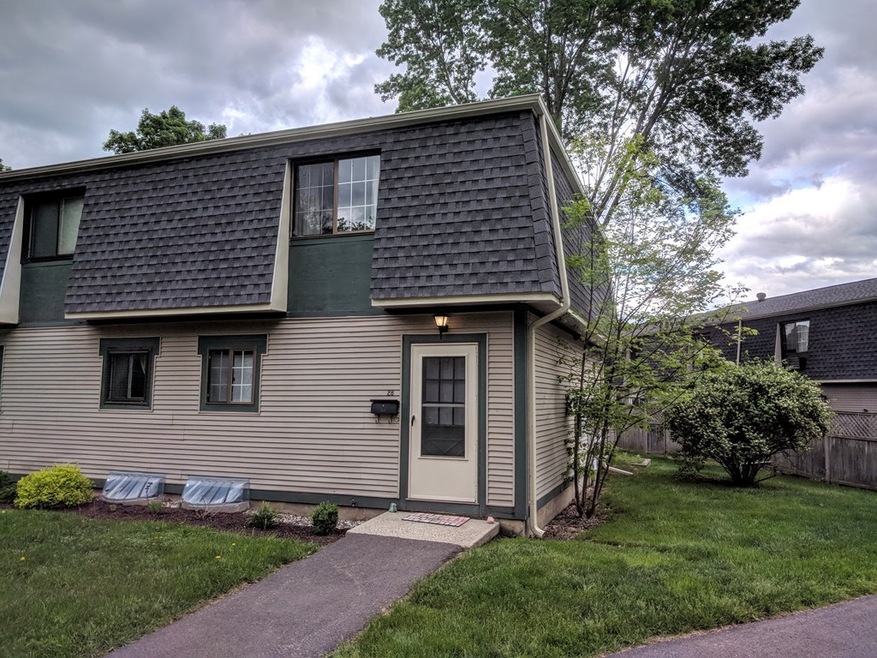 170 E Hadley Rd unit 28, Amherst, MA 01002 - photo 1