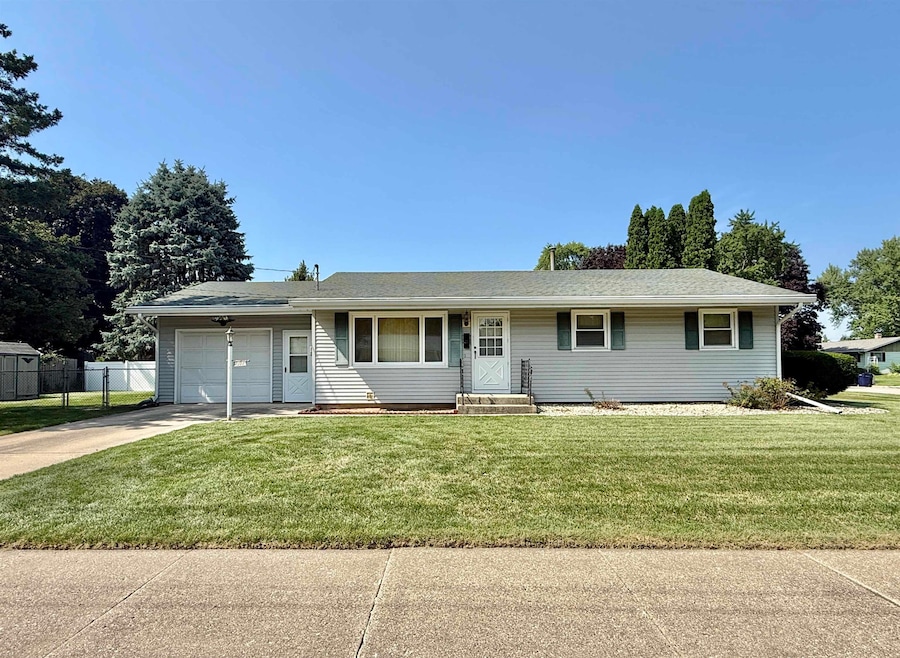 For Sale $275,000 • Co-Listing Agent