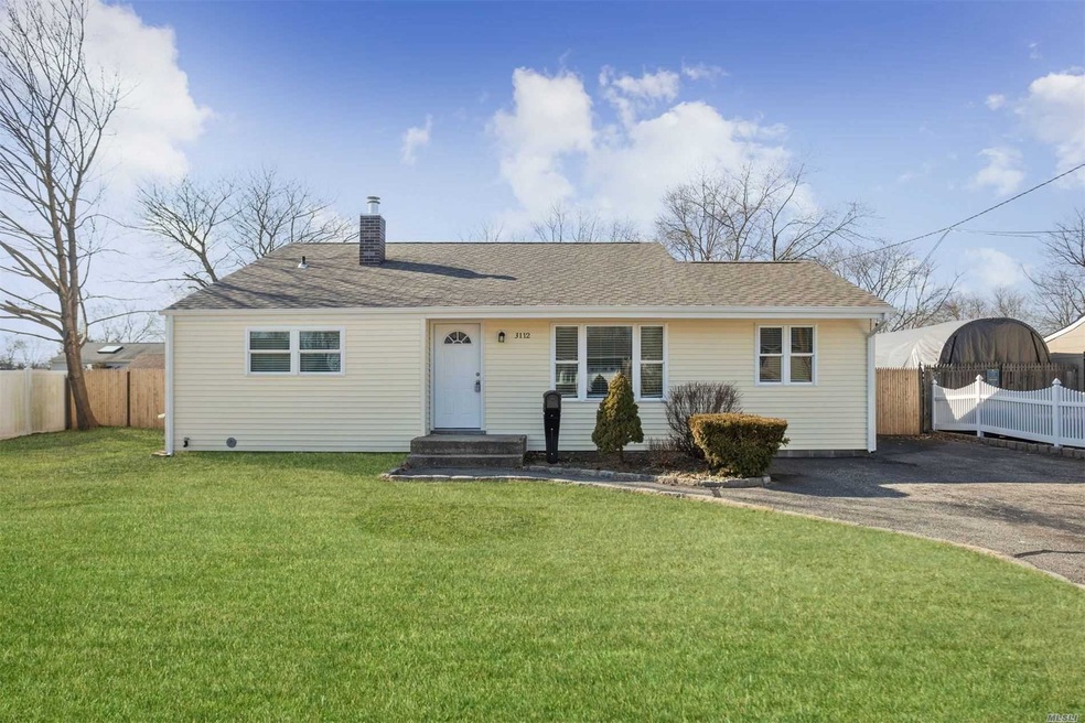 3112 Falcon Ave, Medford, NY 11763 - photo 1