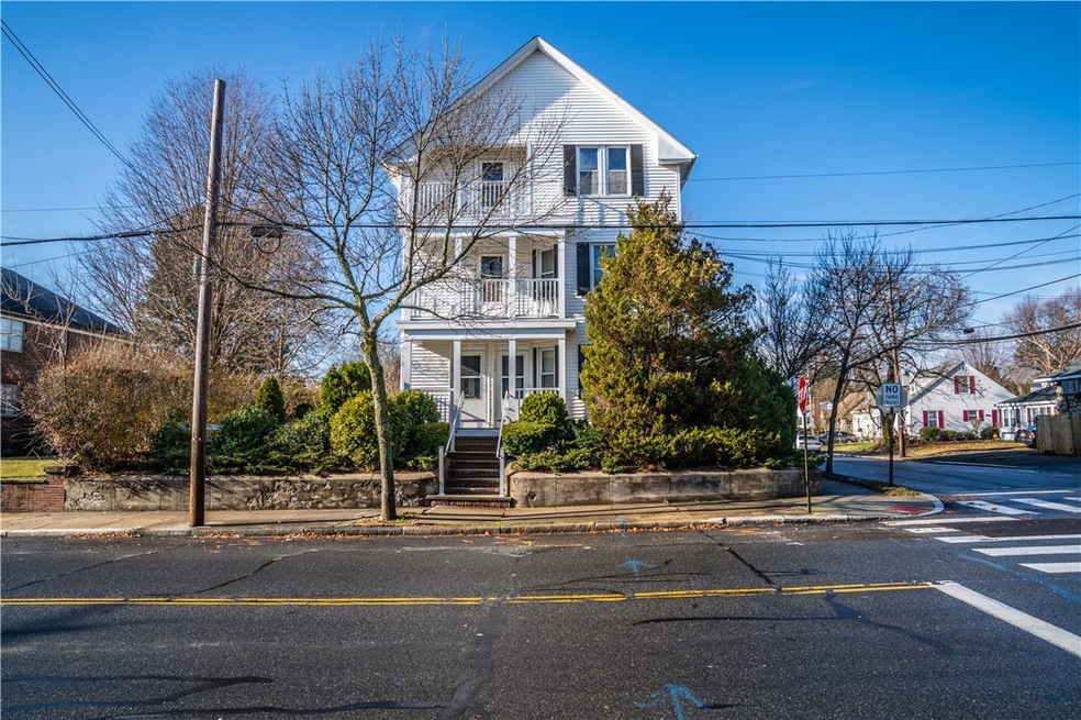 516 Academy Ave, Providence, RI 02908 - photo 1