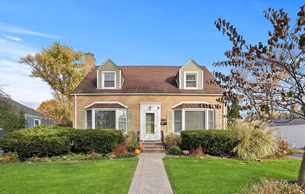 1239 Douglas Ave, Flossmoor, IL 60422 - photo 1