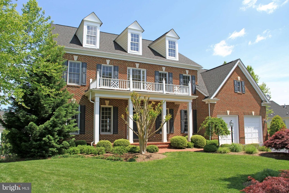 15010 Ransom Oaks Ct, Gainesville, VA 20155 - photo 1