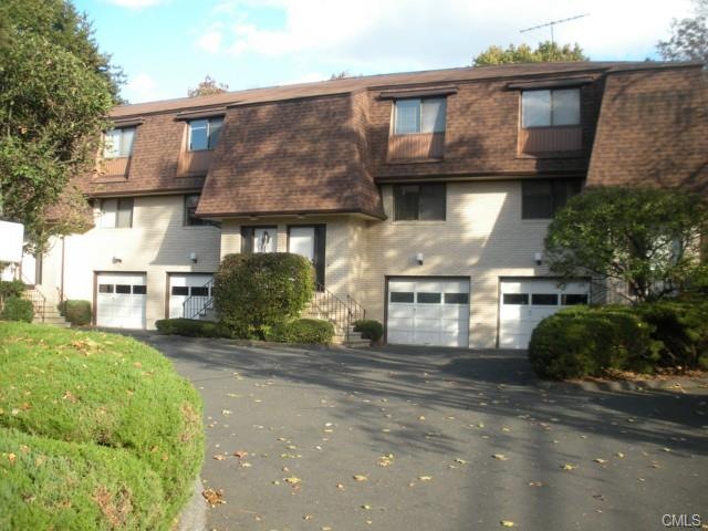 32 Bouton St E unit 5, Stamford, CT 06907 - photo 1