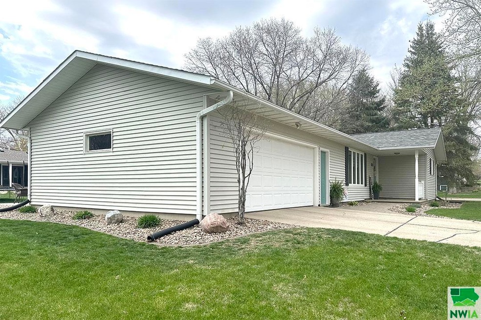 Sold $326,000