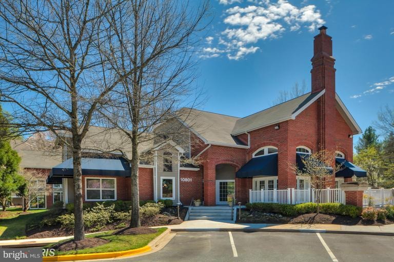 10811 Hampton Mill Terrace, Rockville, MD 20852 - photo 1