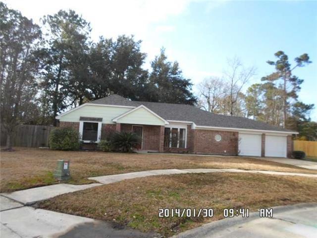 701 Lake Des Allemands Ct, Slidell, LA 70461 - photo 1