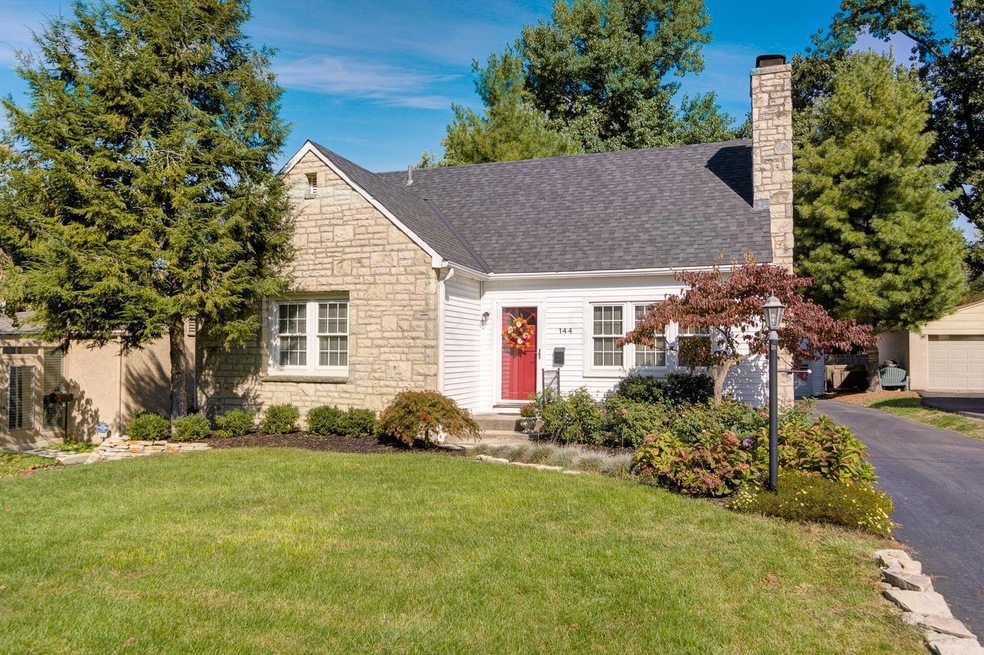 Welcome home to 144 Nottingham Rd!