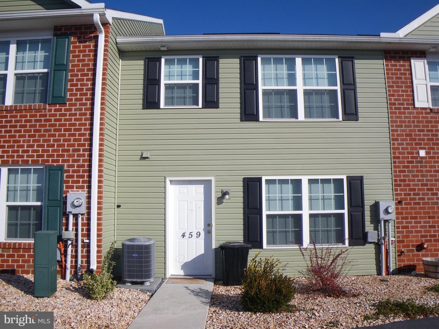 459 Lantern Ln, Chambersburg, PA 17201 - photo 1