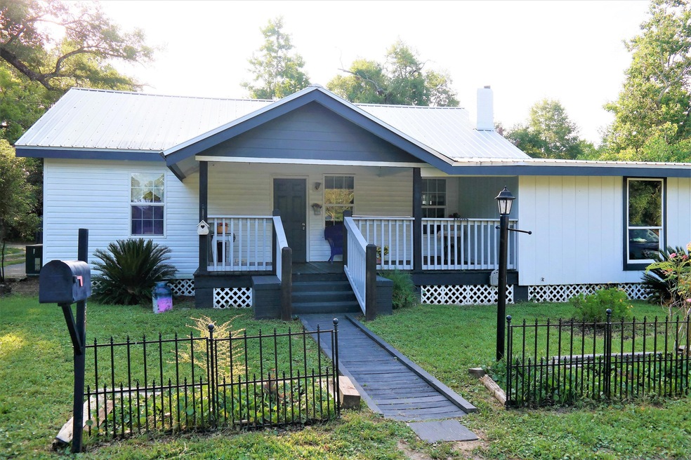 House (6)