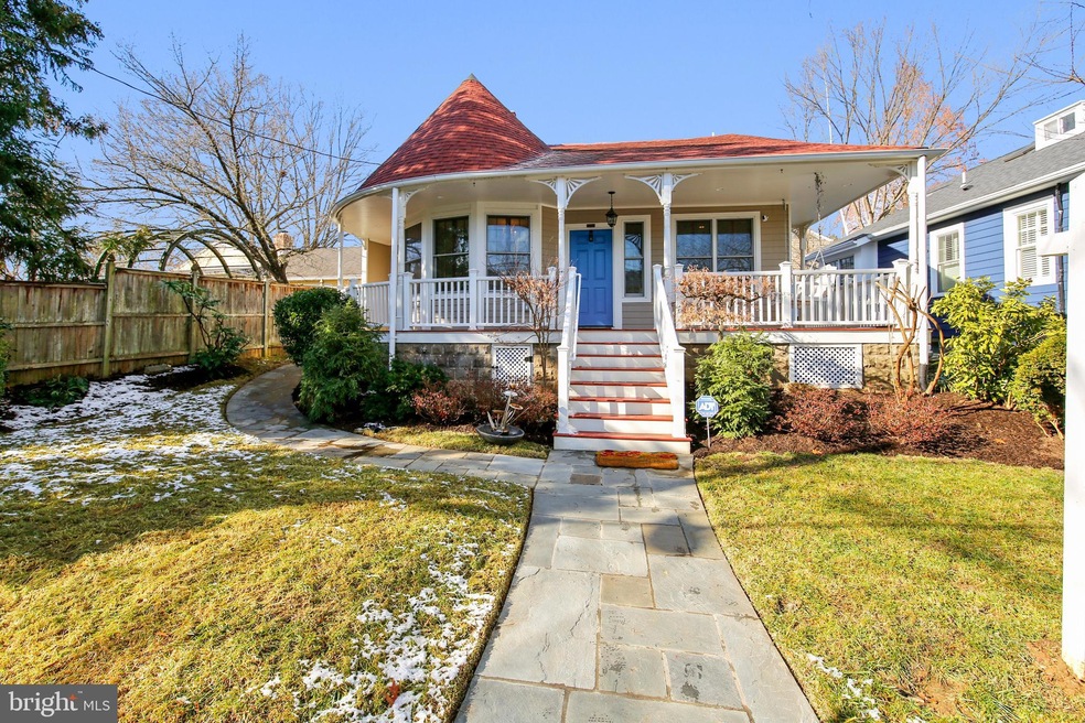 6102 Bryn Mawr Ave, Glen Echo, MD 20812 - photo 1