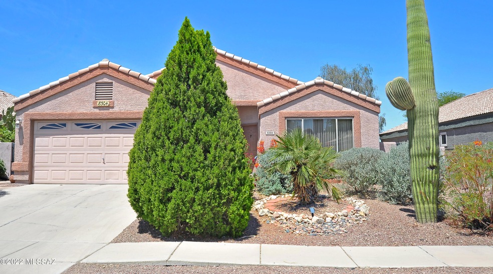 8304 S. Via De Ellsworth