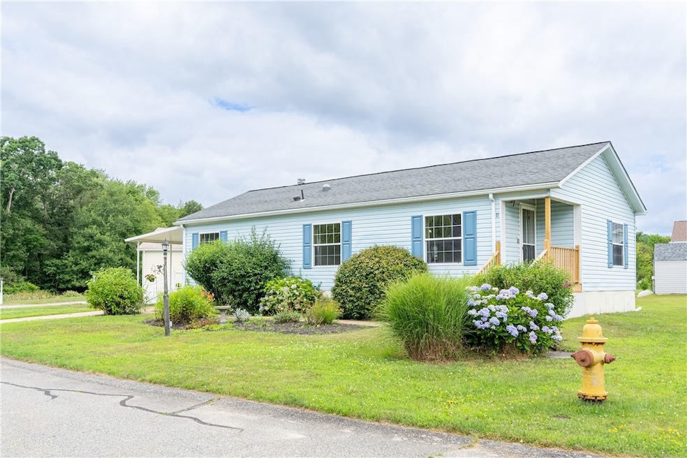 11 Cardinal Ct, Tiverton, RI 02878 - photo 1