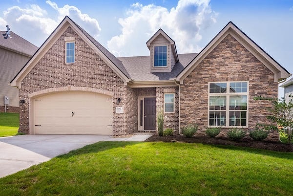 2043 Creekside Manor Ln, Knoxville, TN 37932 - photo 1