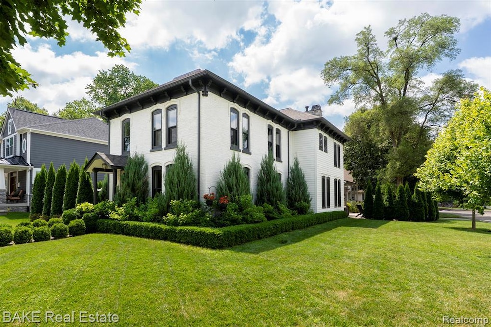 Sold $843,000 • Co-Listing Agent