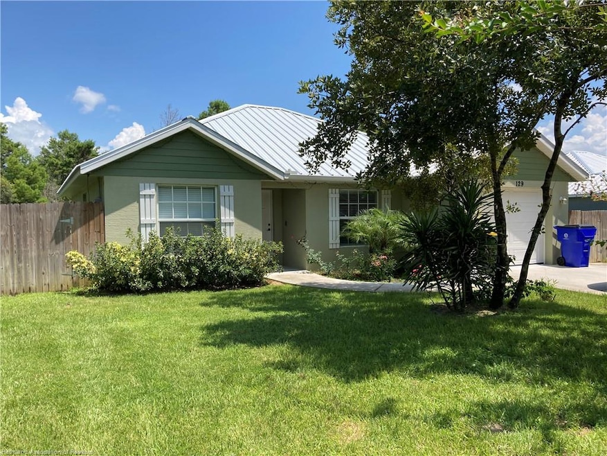 129 Johnson Ave, Lake Placid, FL 33852 - photo 1