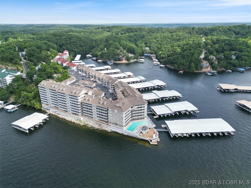Lighthouse Pointe Condominiums unit 707, Lake Ozark, MO 65049 - photo 1