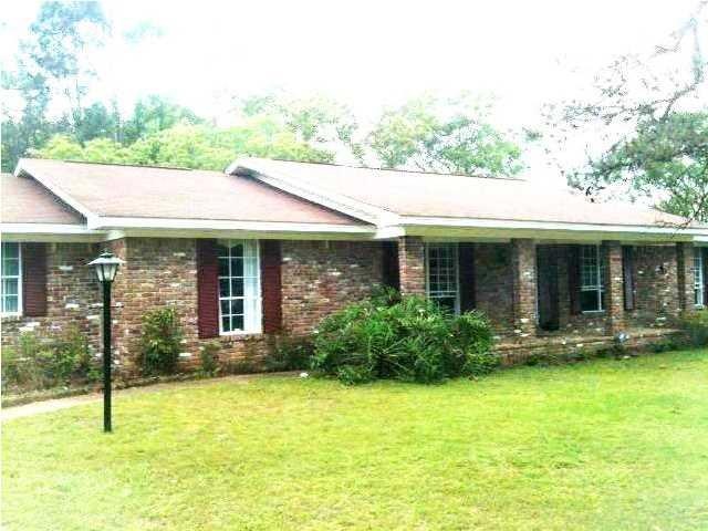 Home in Sky Ranch is ready for its new owners.  Ho