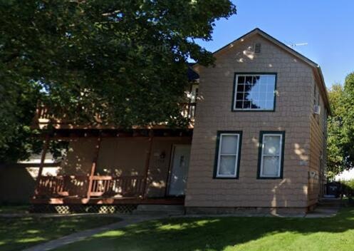 1506 S 13th