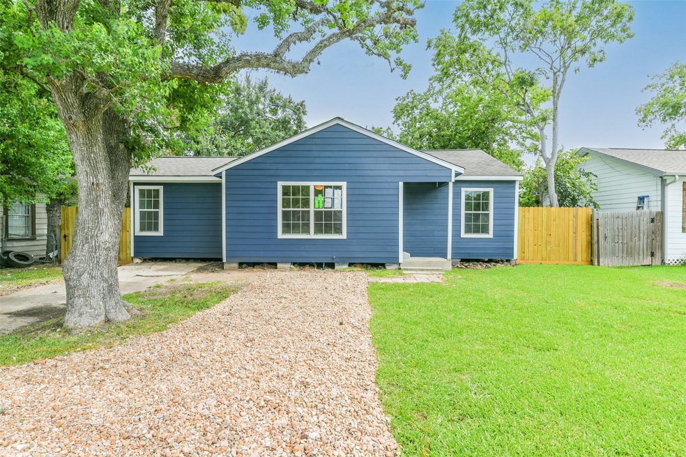 4609 Kingsbury St, Houston, TX 77021 - photo 1