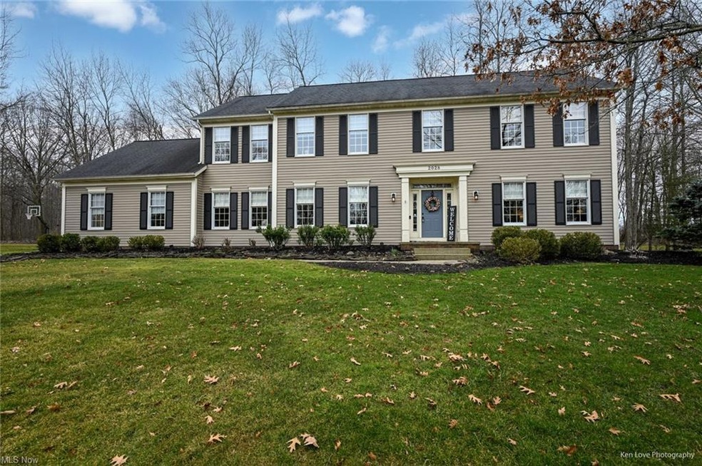 Welcome to 2028 E. Highate Court ~ Welcome Home!