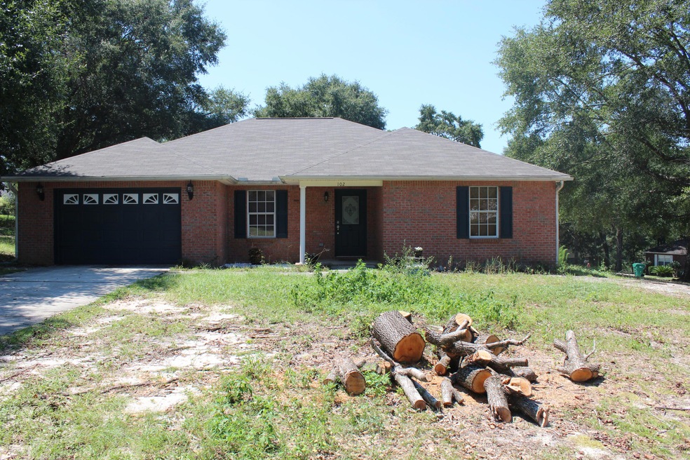 102 Winchester Way, Crestview, FL 32539 - photo 1