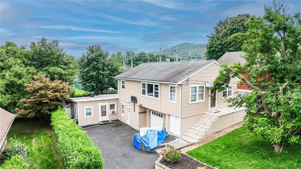 20 Hewitt St, Garnerville, NY 10923 - photo 1