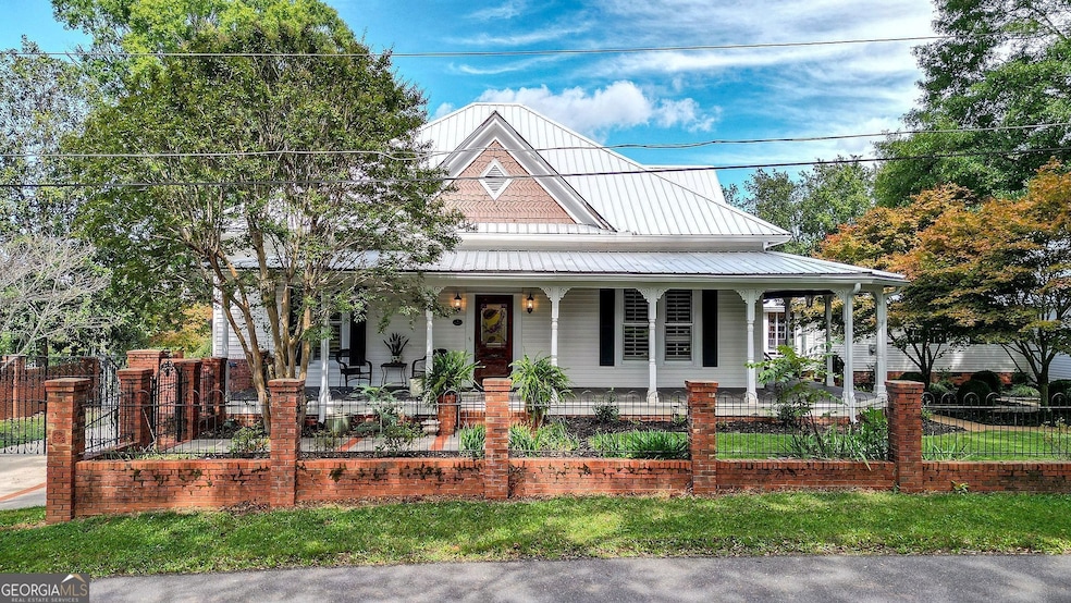 Sold $740,000 • Co-Listing Agent